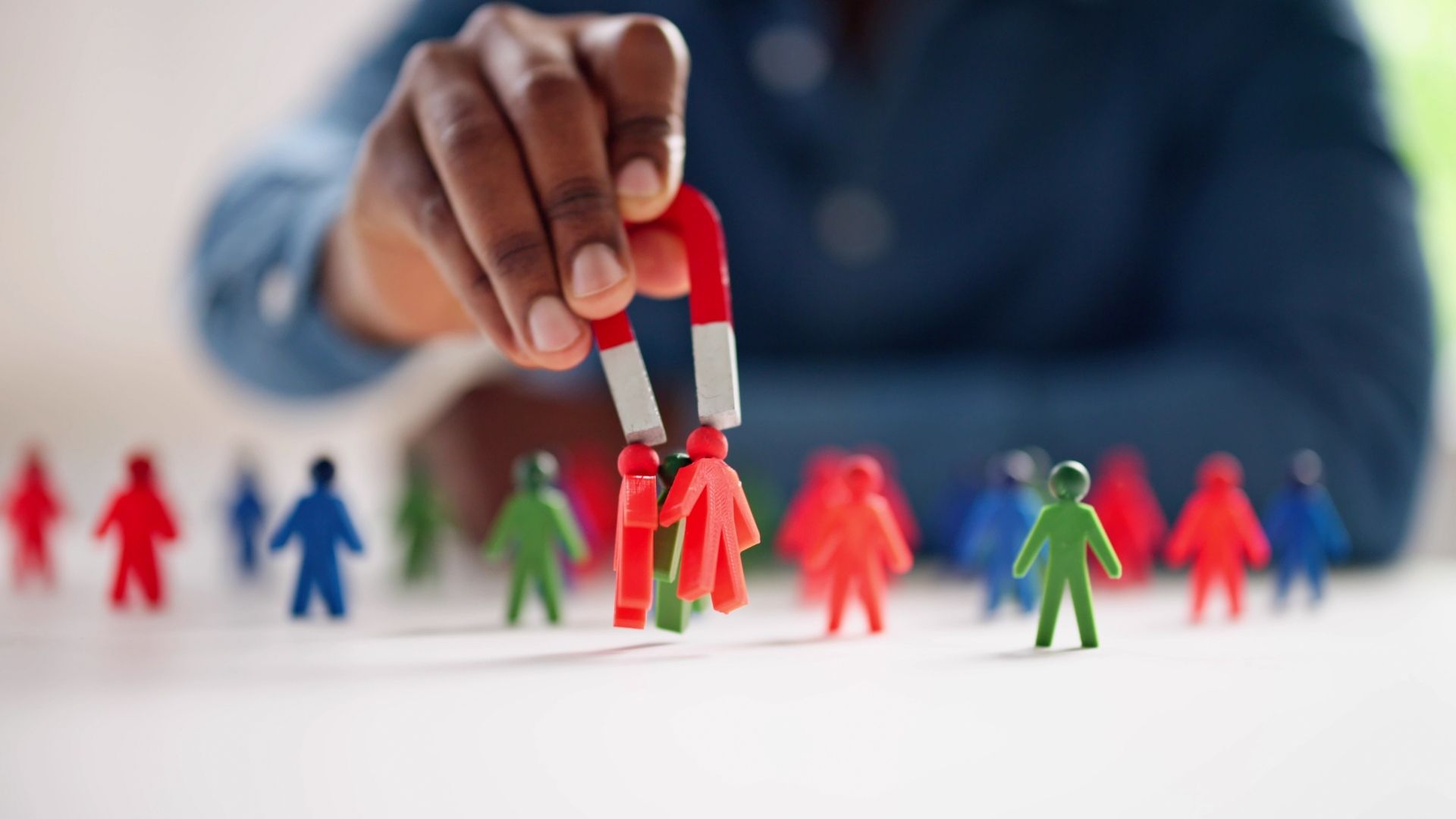 Cómo atraer y fidelizar talento en tu empresa beneficios y medidas clave